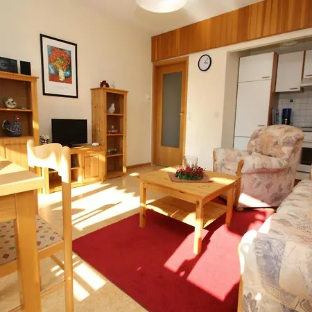 Im Haus Schiefertal, *