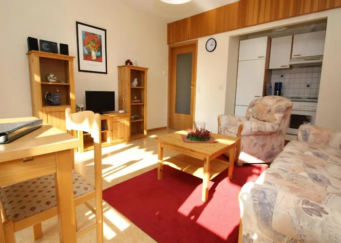 Im Haus Schiefertal, *